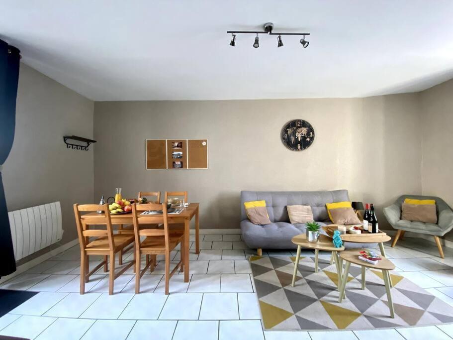 Logis Du Parc By Melrose Apartman Bayeux Kültér fotó